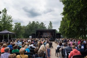 Gebedsbijeenkomst bij de Slingelandse plas